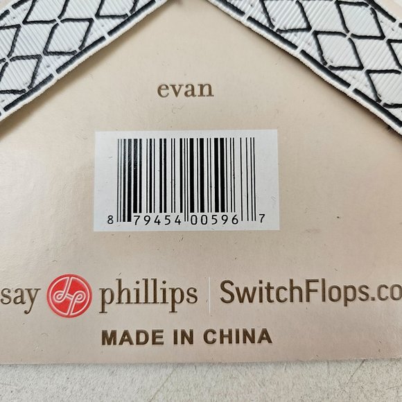 Switchflops Lindsay Phillips Set of 2 Size S Models Patti And Evan Black White - Picture 8 of 9